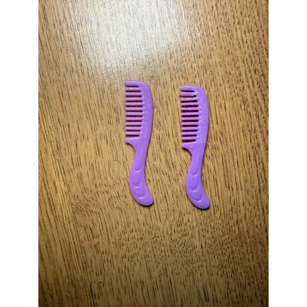 Vintage She-Ra Princess of Power Lot‎ Of 2 Combs MOTU Mattel 1980s Purple
